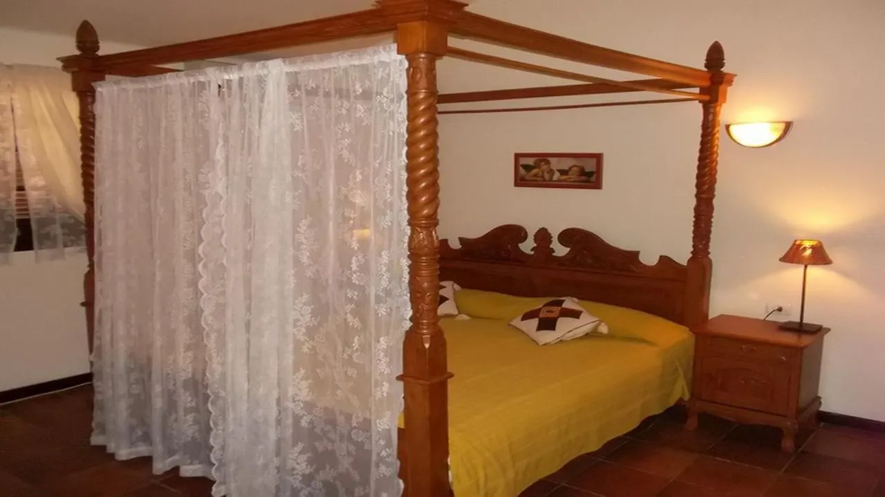 Exclusively Located Golf Villa With Heated Pool San Miguel de Abona
