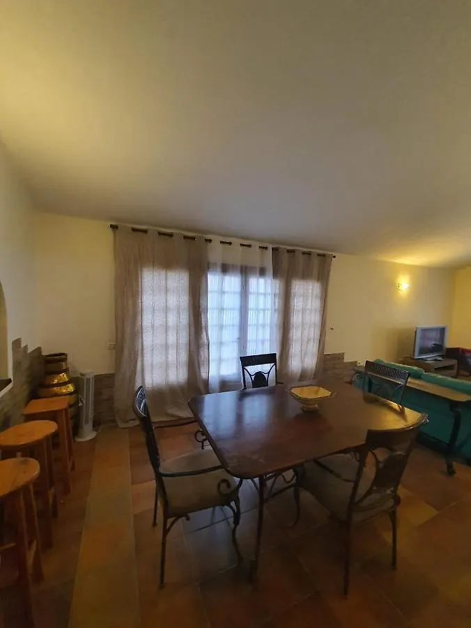 Exclusively Located Golf Villa With Heated Pool San Miguel de Abona İspanya